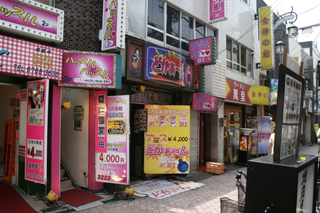 広島　夜の歓楽街を歩く（流川・薬研堀・胡町・立町・堀川町・新天地）Hiroshima: Stroll through