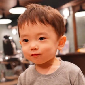 男の子 髪のタイプ別「似合うヘアスタイル」を美容師さんに聞いてみた - ハピママ*