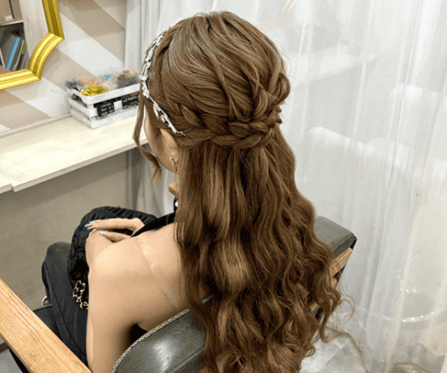 結婚式のお呼ばれヘアセット15選シンプルでおしゃれ・ゆるふわな髪型を特集- LALA HAIR MAGAZINEララヘアマガジン
