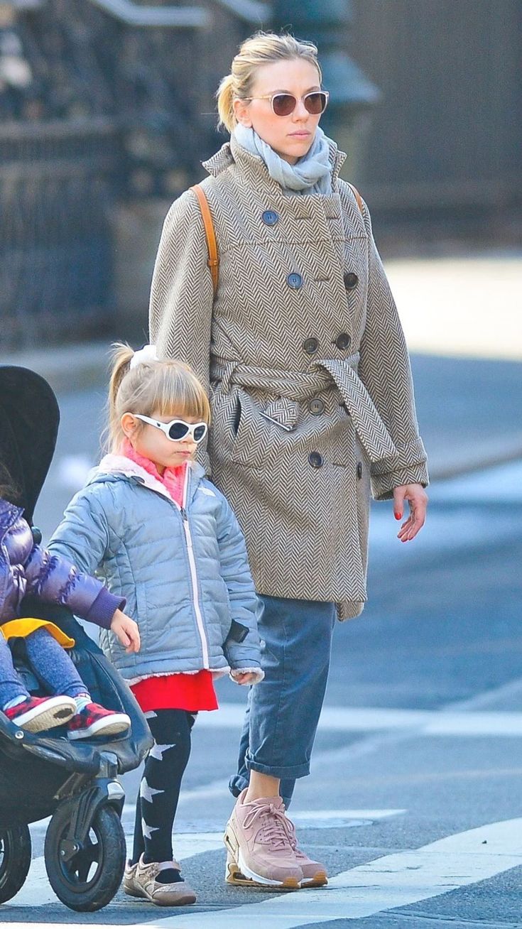 画像1 3スカーレット・ヨハンソン、長女ローズちゃんはパパ似？ - モデルプレス