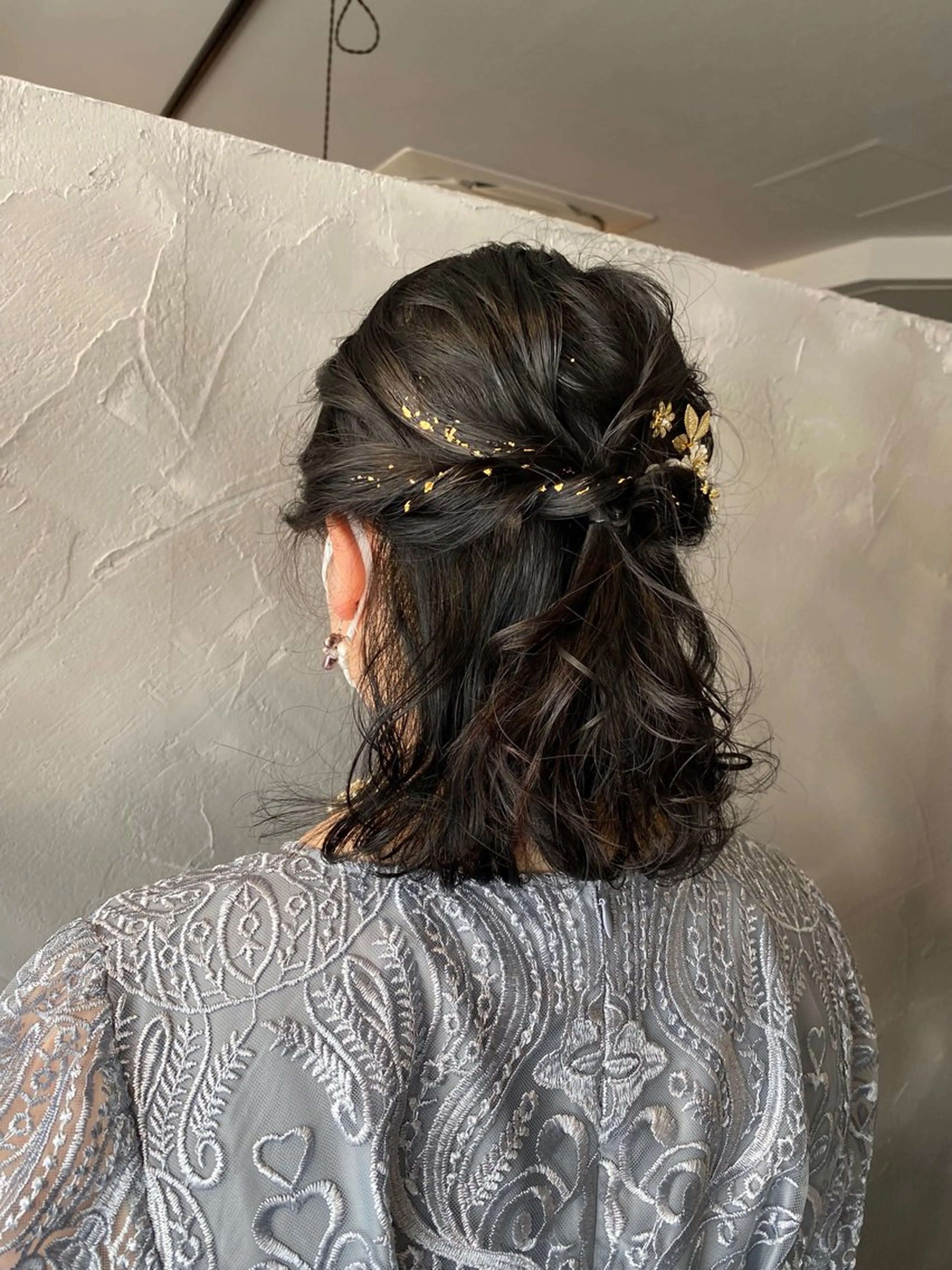 楽天市場 ON-beauty 金箔 銀箔 桃箔 ホイル 金箔風フレーク 金箔ヘア ゴールド シルバー ピンクゴールド ヘアアレンジ ヘアメイク 結婚式披露宴 成人式 卒業式 パーティ お呼ばれヘア 前撮り 振袖 着物 和装 ヘッドパーツ ネイルアート レジン DIY 手芸 絵画 : ON 楽天