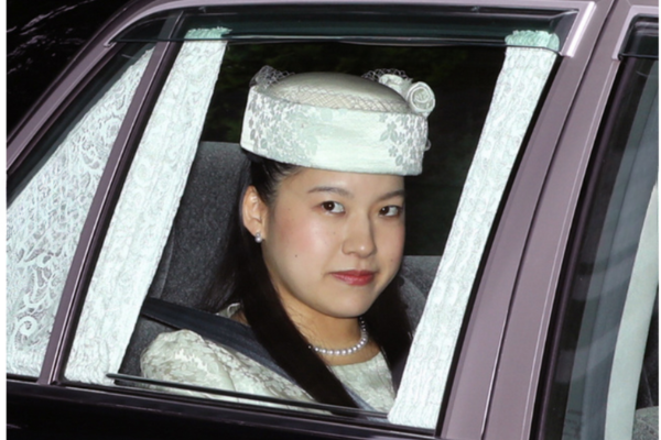 絢子さま、守谷さん会見全文 日常の喜び、感じたい - 日本経済新聞