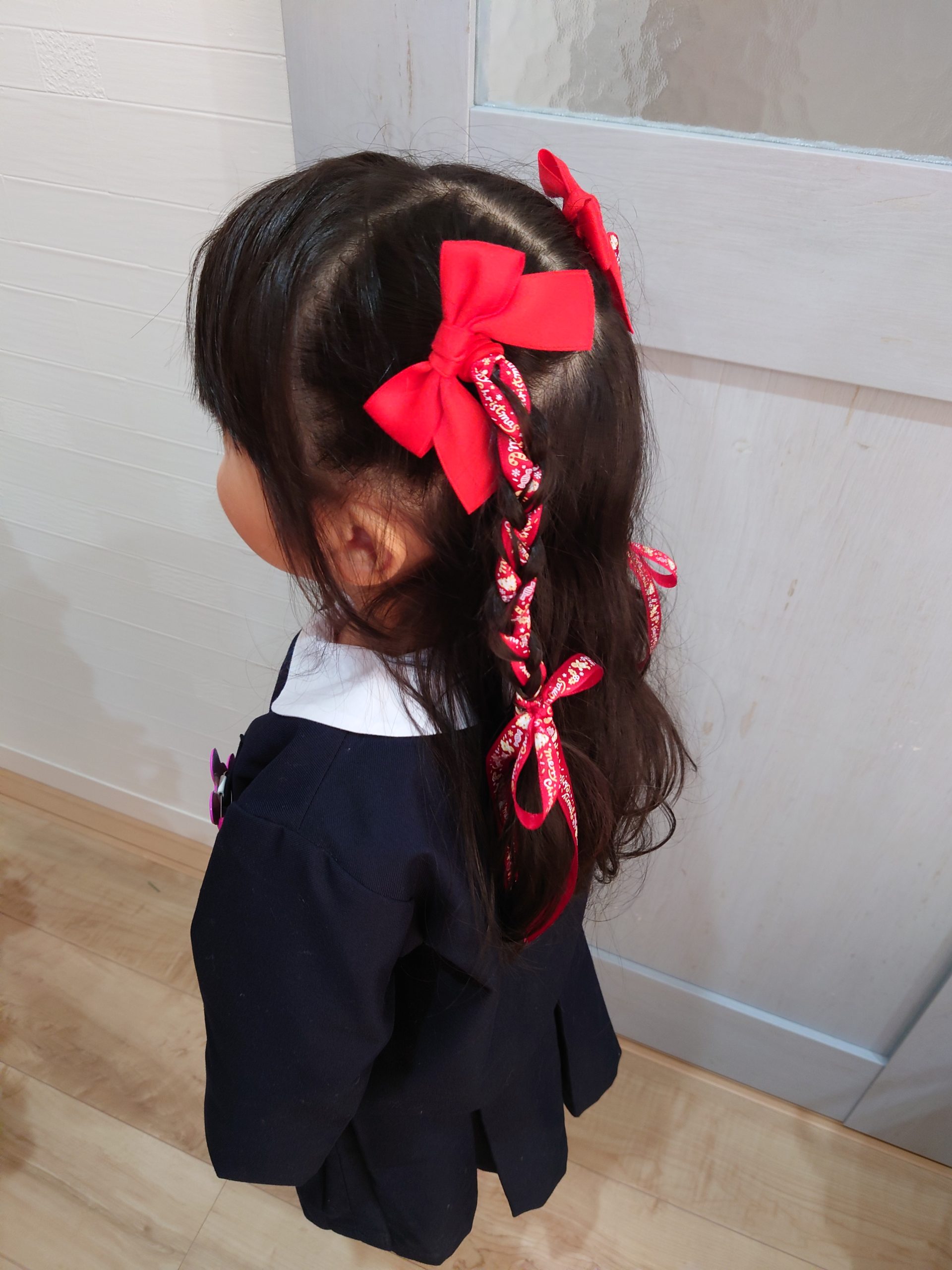 三つ編みリボンハーフアップ🐰💕, @thsy.k ちゃんがやってたアレンジが可愛くて😍, ⁡, なんかひたすら三つ編みしてたけど,