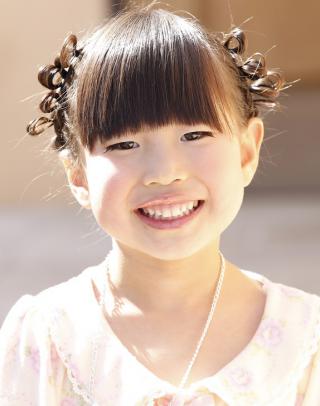 女児 髪型 ロング 卒園式TikTok