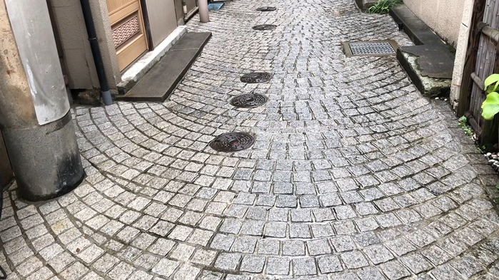 抱かれたい男1位に脅されています。公式＠500万部FES. on X: 