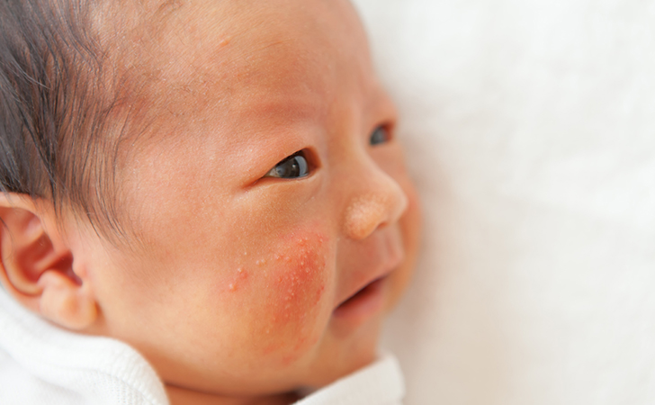 ほっぺ、つんつん』は問題？「子どもは癒しグッズじゃない」性教育ユーチューバーが懸念する子との曖昧な距離感TBS NEWS DIG